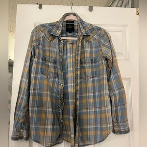 American Eagle boyfriend plaid shirt